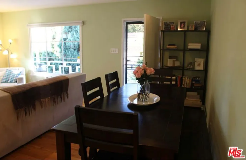 3283 Kelton Avenue Los Angeles, CA 90034