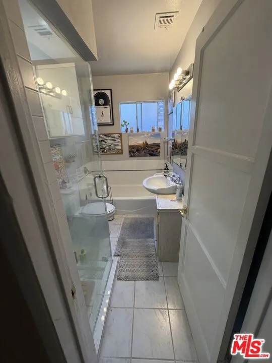 3283 Kelton Avenue Los Angeles, CA 90034