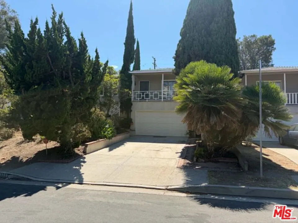 3283 Kelton Avenue Los Angeles, CA 90034