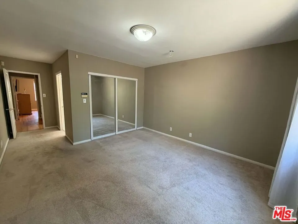 3283 Kelton Avenue Los Angeles, CA 90034