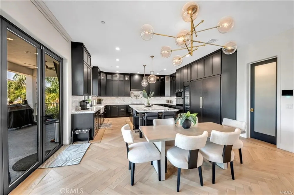 30327 Sea Horse Circle Canyon Lake, CA 92587
