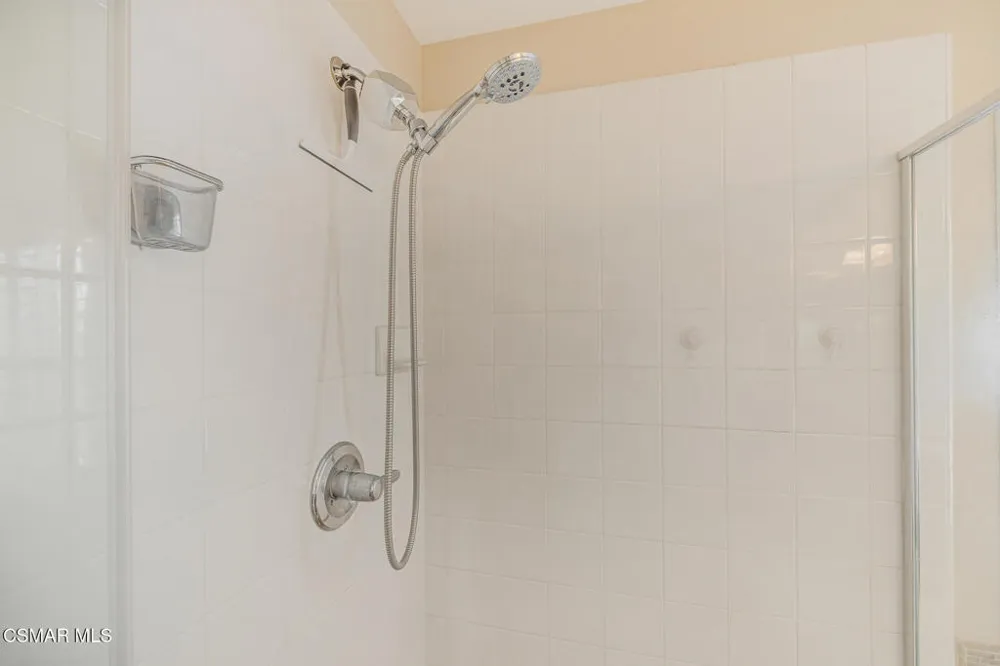 7091 Oswego Court Moorpark, CA 93021