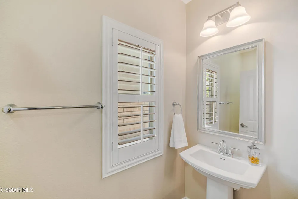 7091 Oswego Court Moorpark, CA 93021
