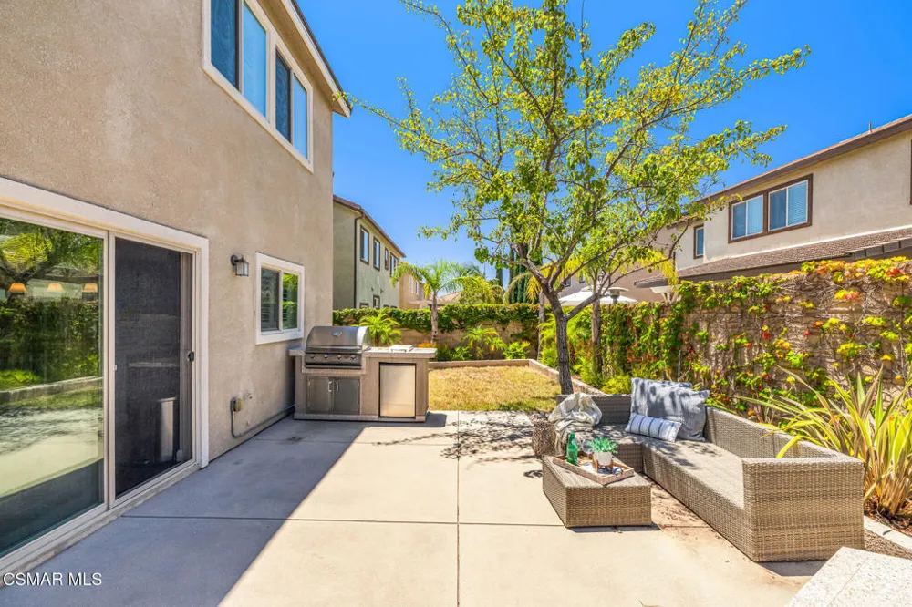 7091 Oswego Court Moorpark, CA 93021