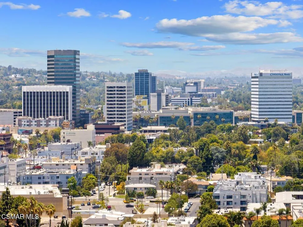 4442 Vista Del Monte Avenue #2 Sherman Oaks, CA 91403