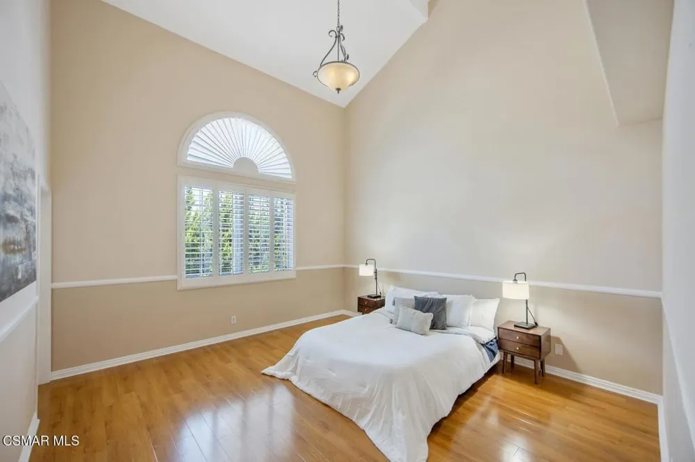 4442 Vista Del Monte Avenue #2 Sherman Oaks, CA 91403