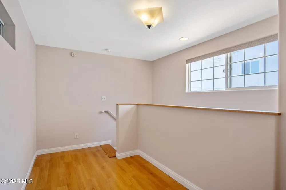 4442 Vista Del Monte Avenue #2 Sherman Oaks, CA 91403