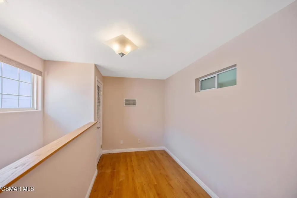 4442 Vista Del Monte Avenue #2 Sherman Oaks, CA 91403