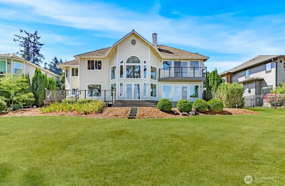 3319 9th Ave Ct NW Gig Harbor, WA 98335
