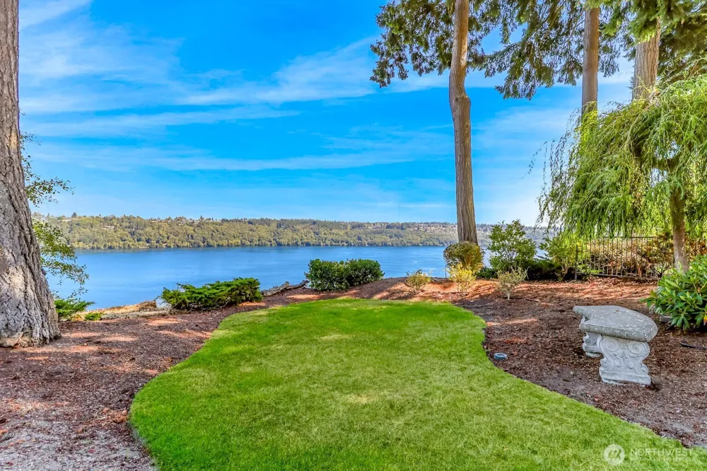 3319 9th Ave Ct NW Gig Harbor, WA 98335