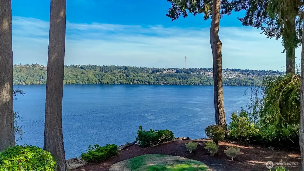 3319 9th Ave Ct NW Gig Harbor, WA 98335