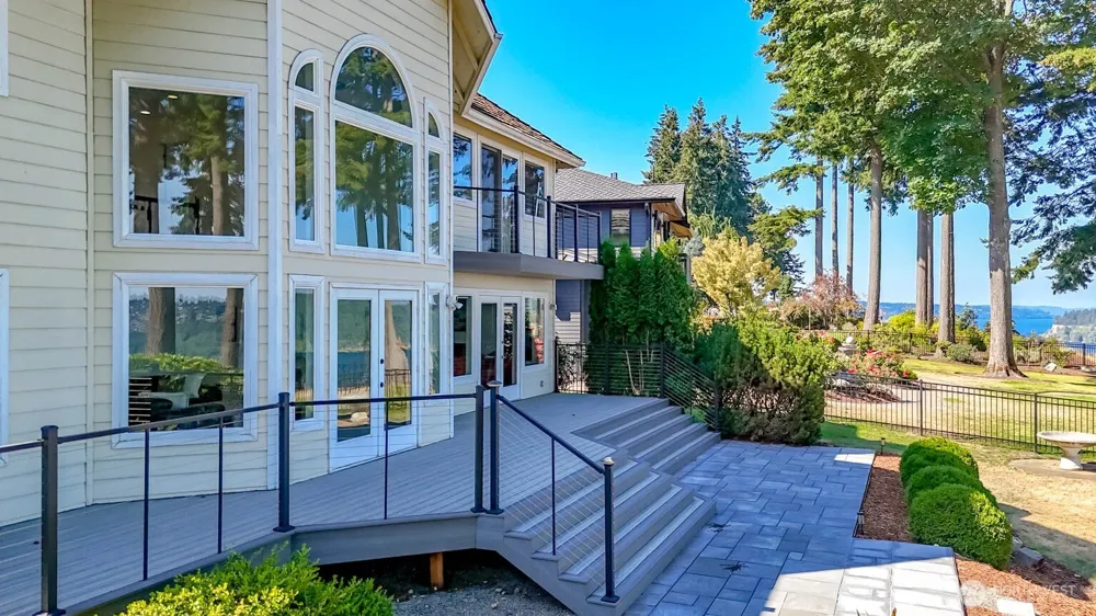 3319 9th Ave Ct NW Gig Harbor, WA 98335