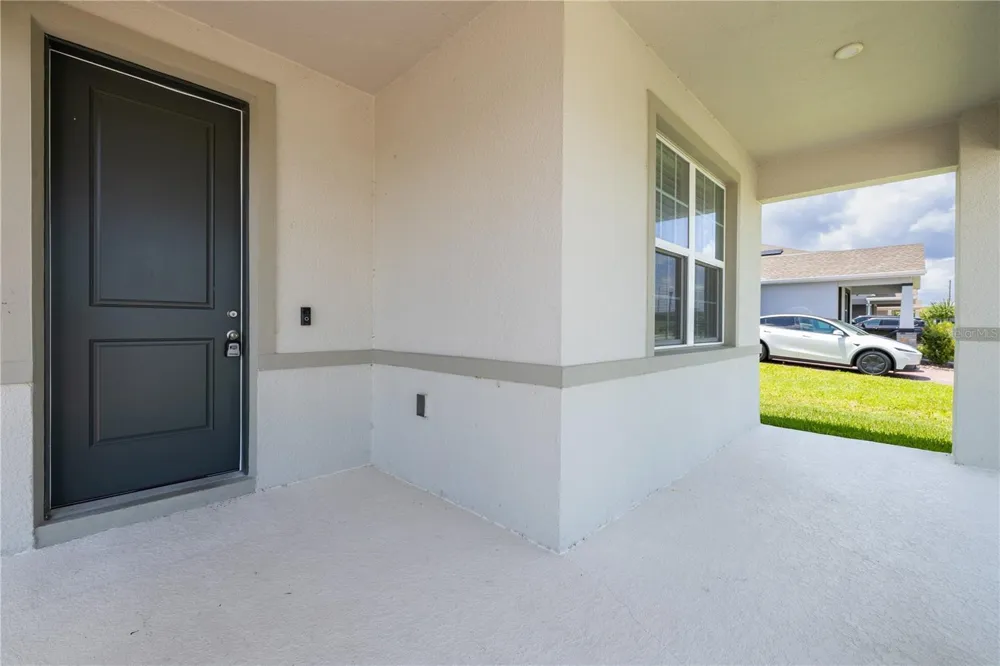 3754 ISLE ROYAL PLACE Apopka, FL 32712