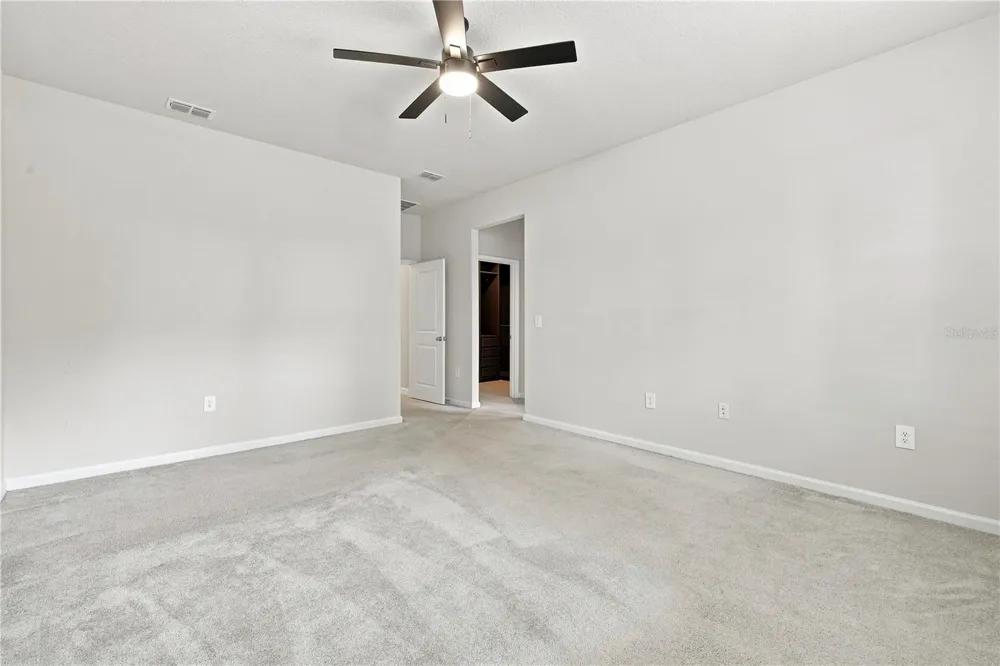 3754 ISLE ROYAL PLACE Apopka, FL 32712
