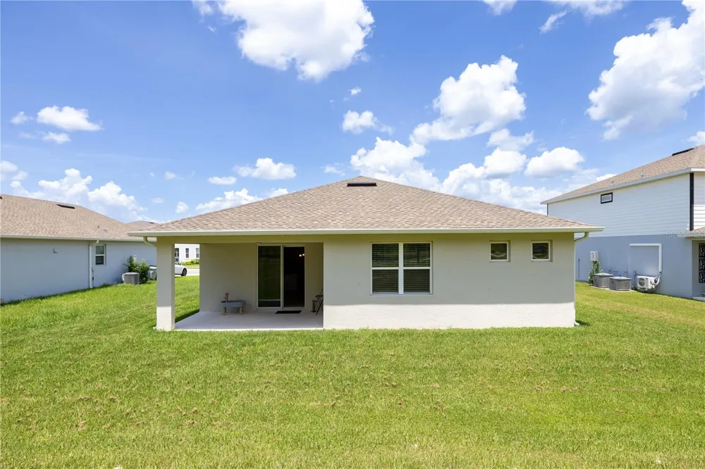 3754 ISLE ROYAL PLACE Apopka, FL 32712