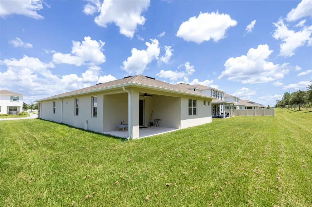 3754 ISLE ROYAL PLACE Apopka, FL 32712