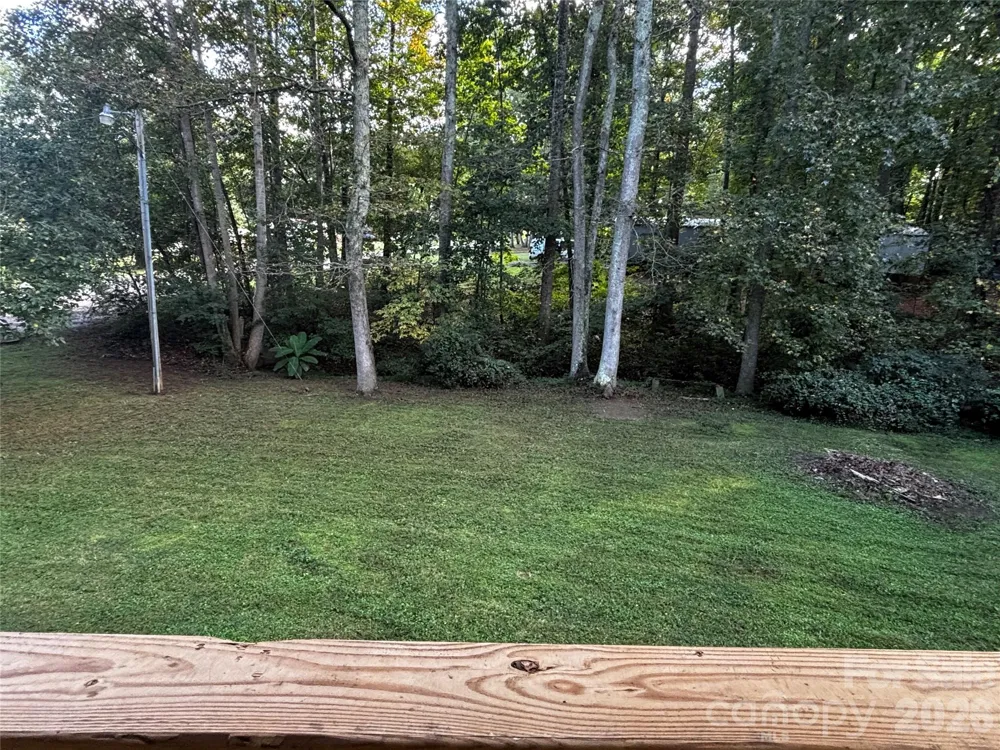233 Starlight Drive Lincolnton, NC 28092