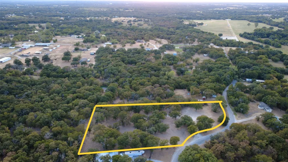1680 Rhonda B Road Reno, TX 76020