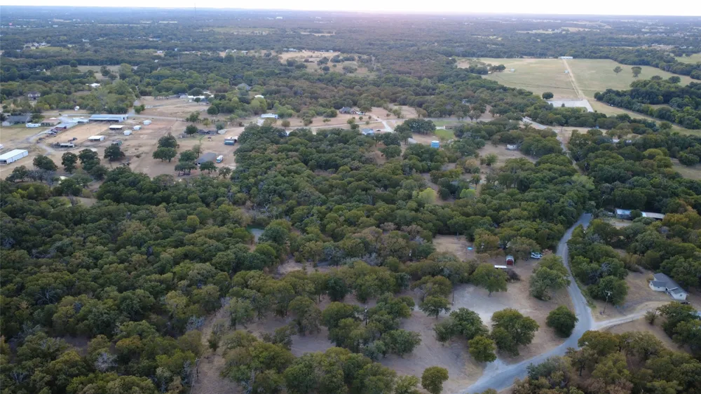 1680 Rhonda B Road Reno, TX 76020