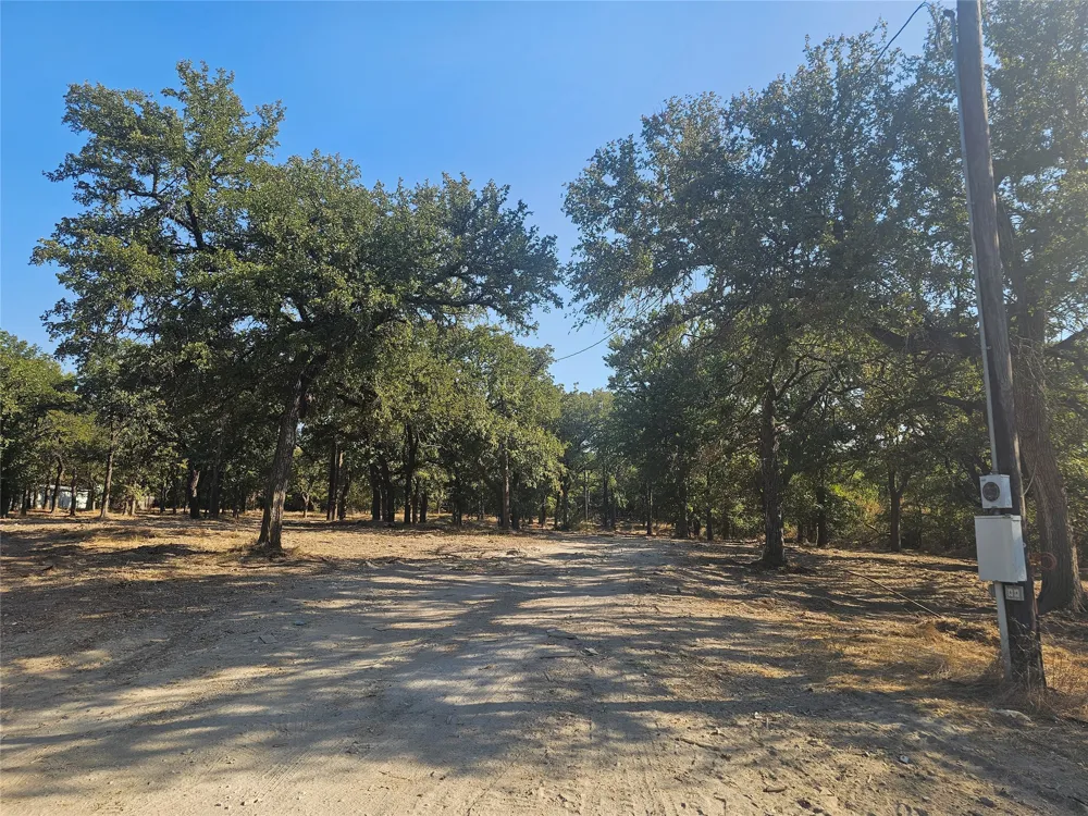 1680 Rhonda B Road Reno, TX 76020