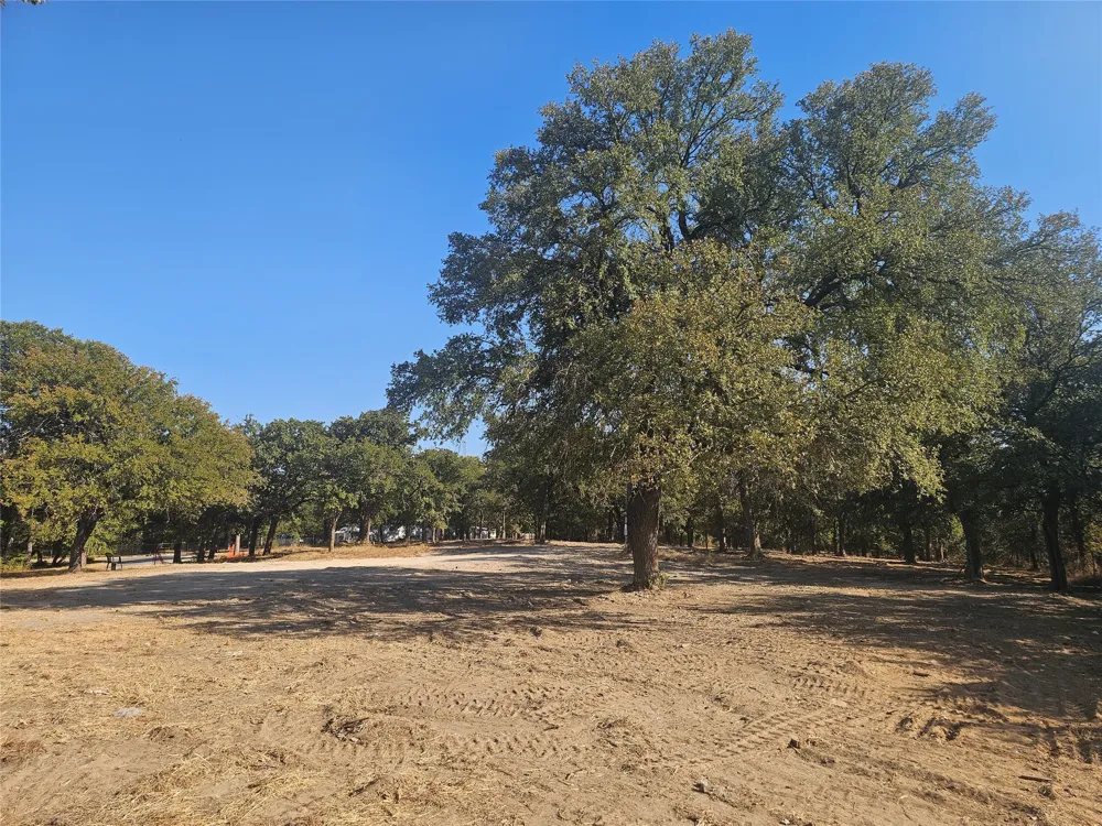 1680 Rhonda B Road Reno, TX 76020