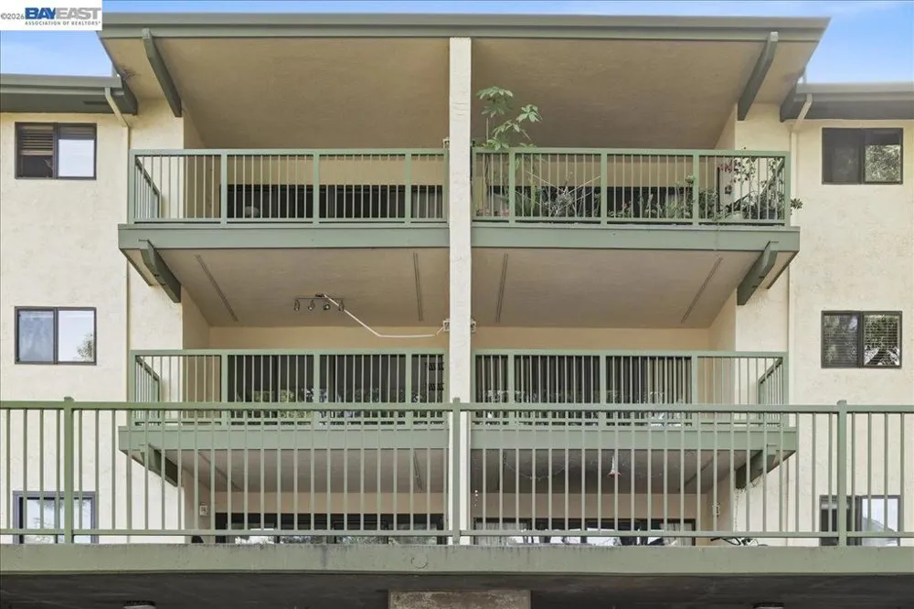 38780 Tyson Ln #207C Fremont, CA 94536
