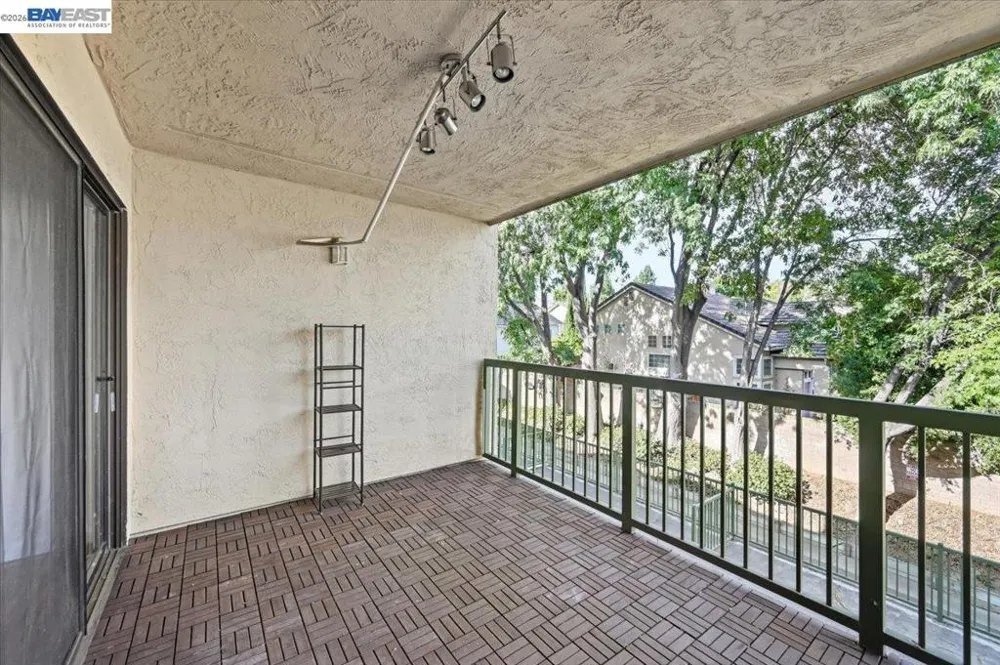 38780 Tyson Ln #207C Fremont, CA 94536
