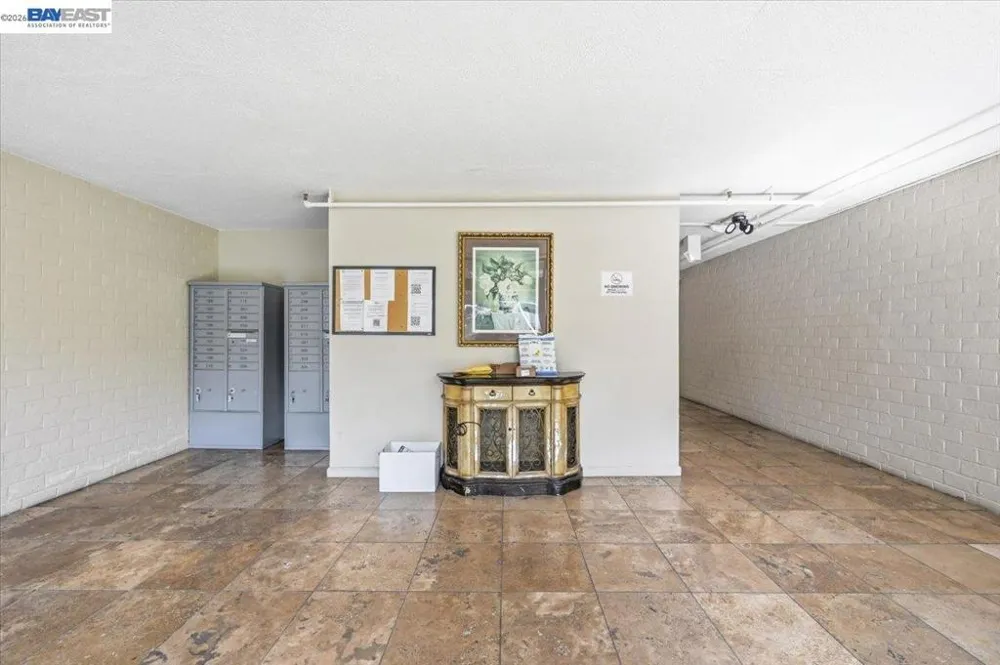 38780 Tyson Ln #207C Fremont, CA 94536