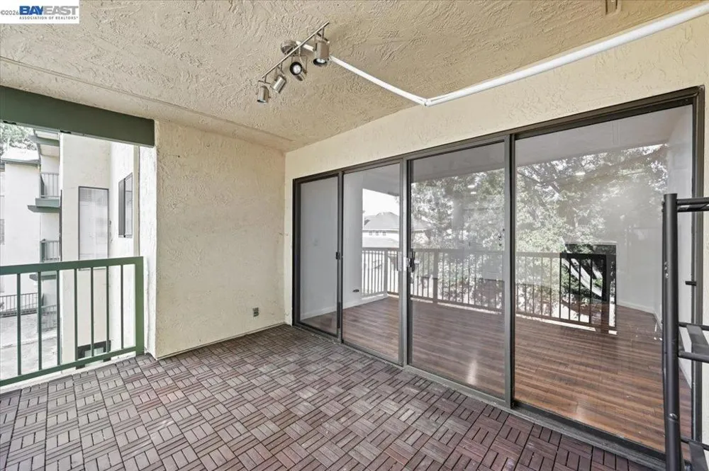 38780 Tyson Ln #207C Fremont, CA 94536