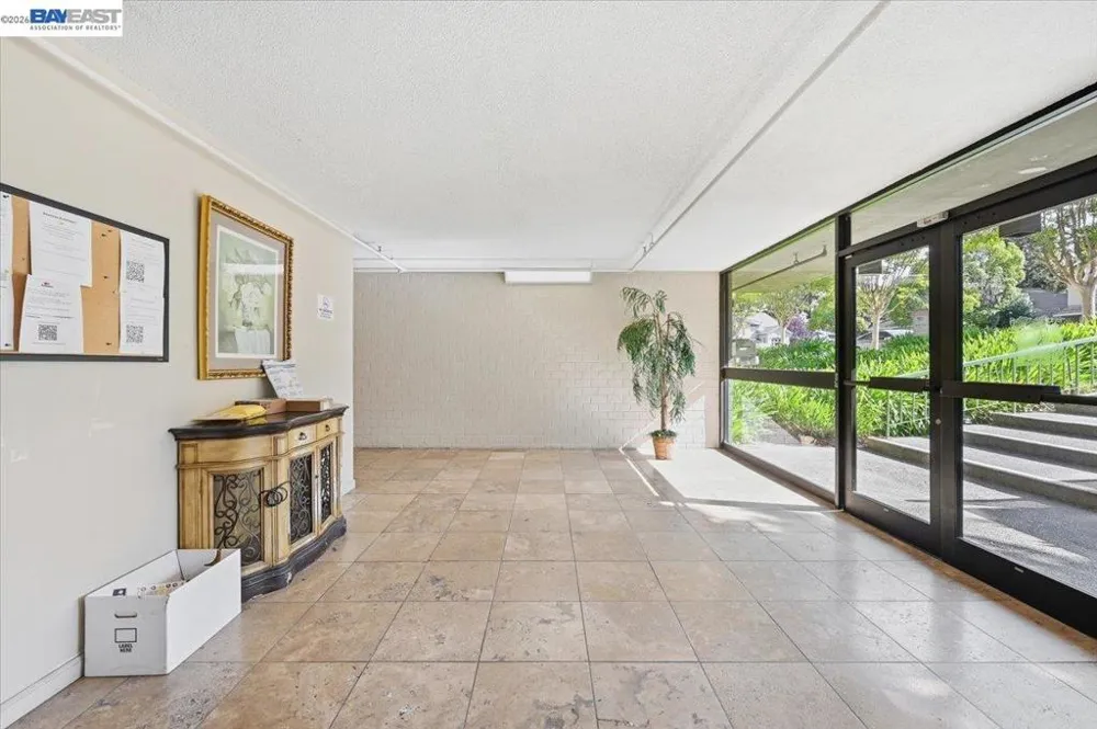 38780 Tyson Ln #207C Fremont, CA 94536
