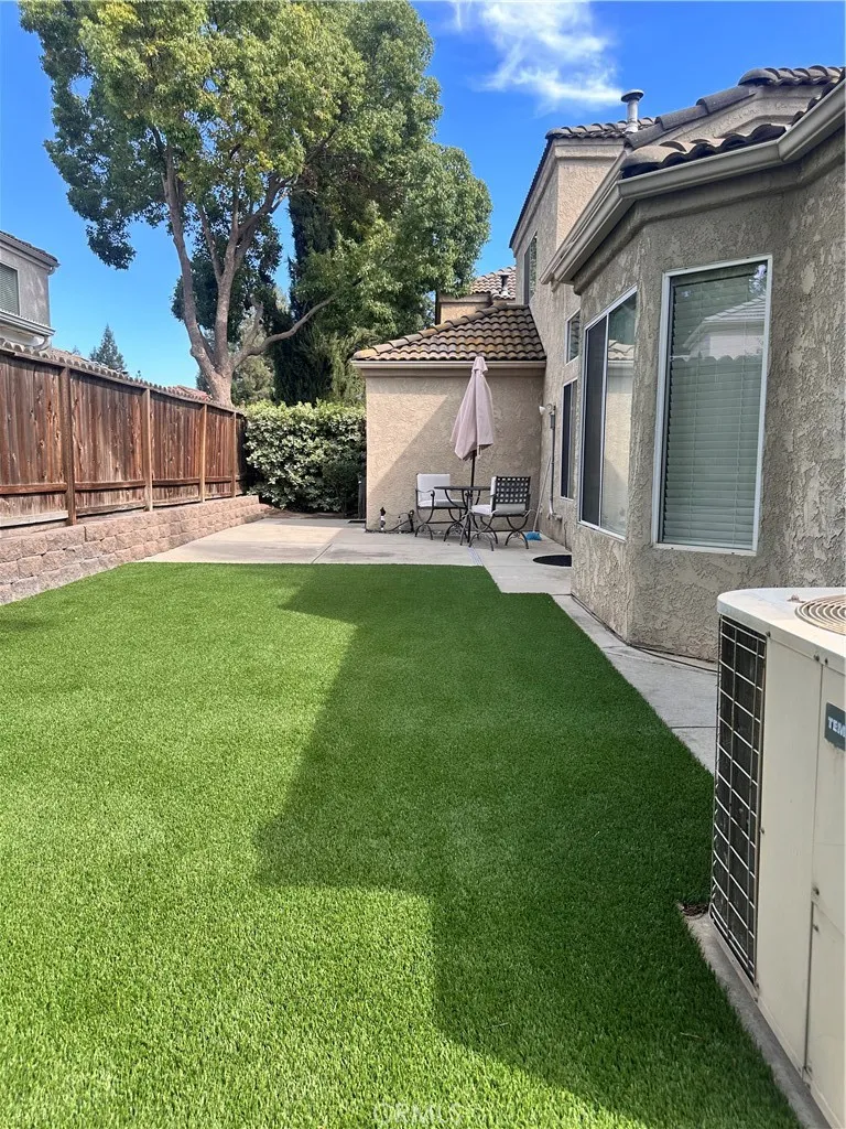 9546 Senator Drive Fresno, CA 93720