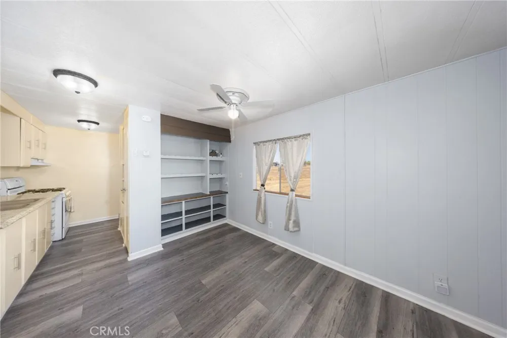 22735 Lukens Lane Perris, CA 92570