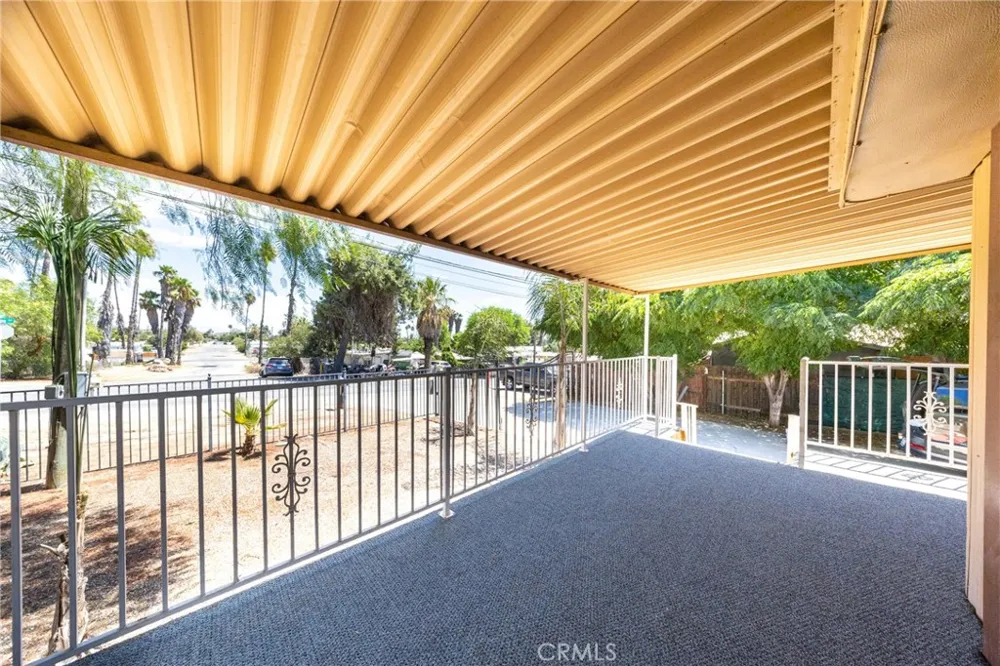 22735 Lukens Lane Perris, CA 92570