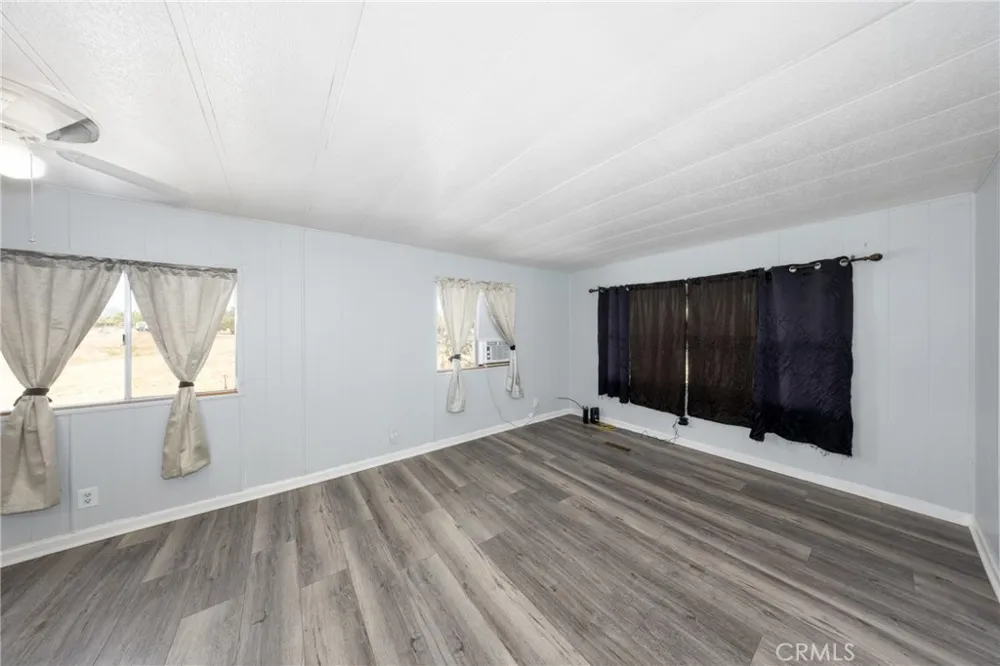 22735 Lukens Lane Perris, CA 92570
