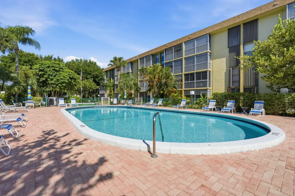 367 S Federal Highway #A209 Deerfield Beach, FL 33441