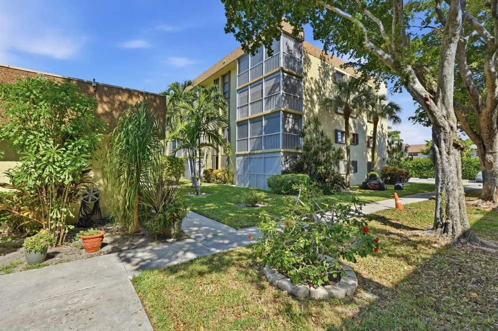 367 S Federal Highway #A209 Deerfield Beach, FL 33441