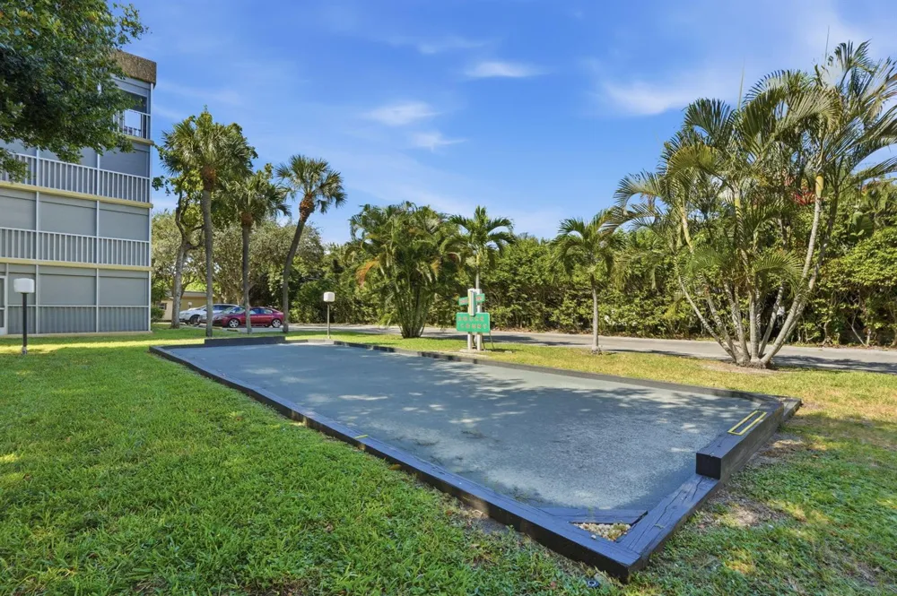 367 S Federal Highway #A209 Deerfield Beach, FL 33441