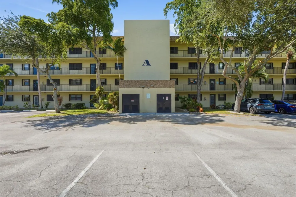 367 S Federal Highway #A209 Deerfield Beach, FL 33441