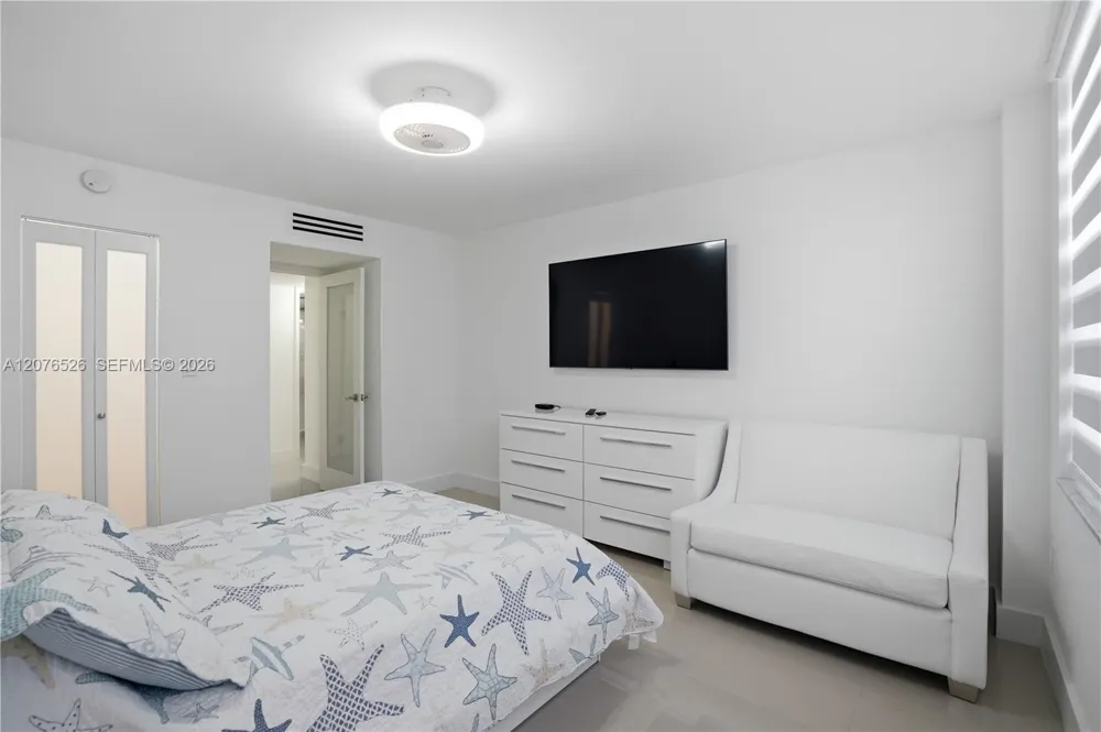 2751 S Ocean Dr #301S Hollywood, FL 33019