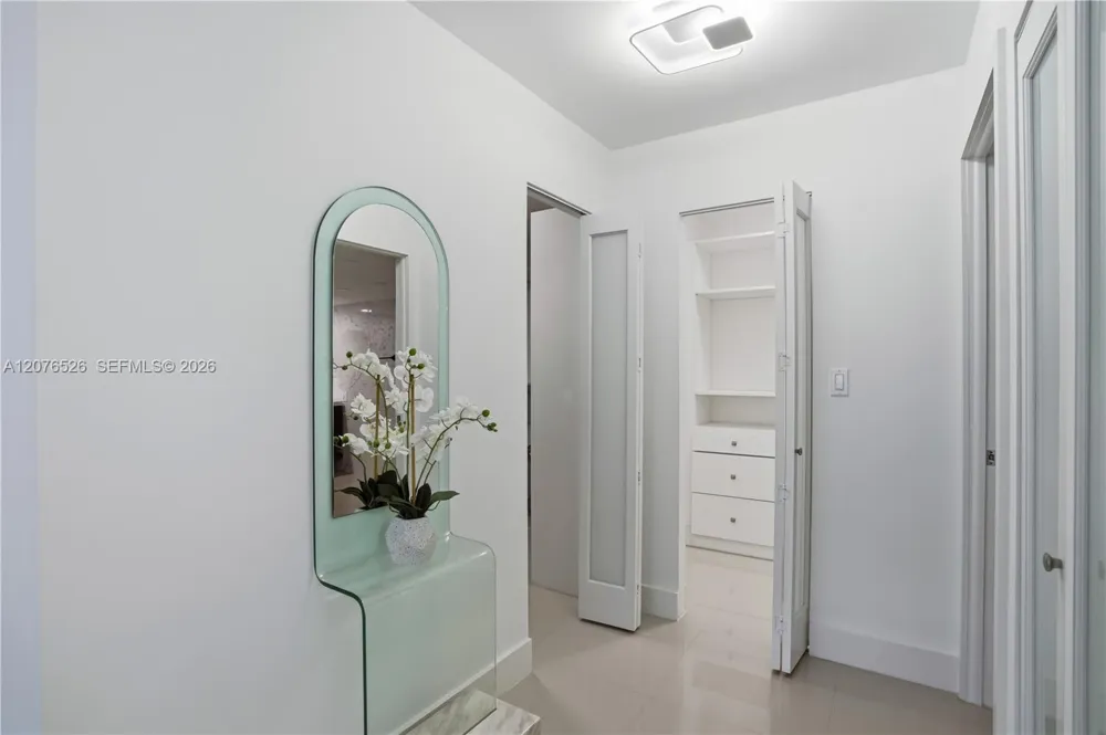2751 S Ocean Dr #301S Hollywood, FL 33019