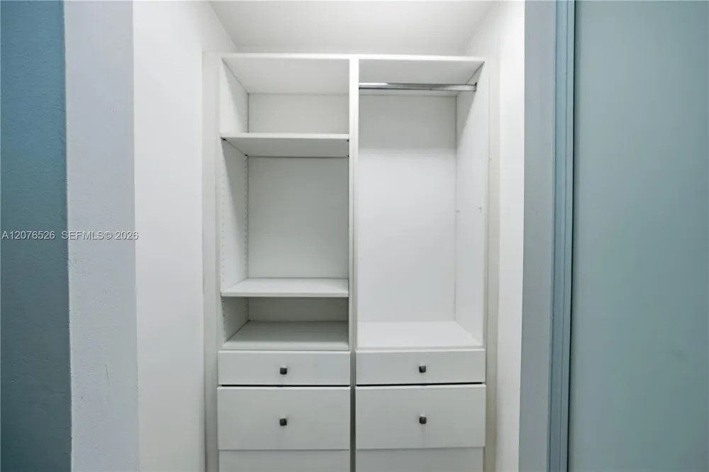 2751 S Ocean Dr #301S Hollywood, FL 33019