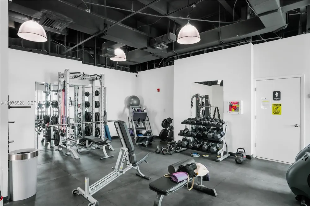 2751 S Ocean Dr #301S Hollywood, FL 33019