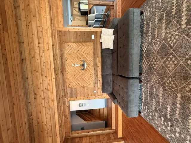 25500 S 675 ROAD Wyandotte, OK 74370