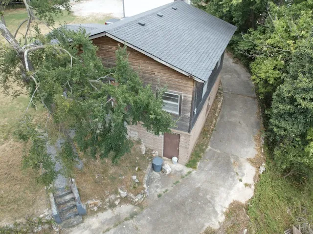 25500 S 675 ROAD Wyandotte, OK 74370