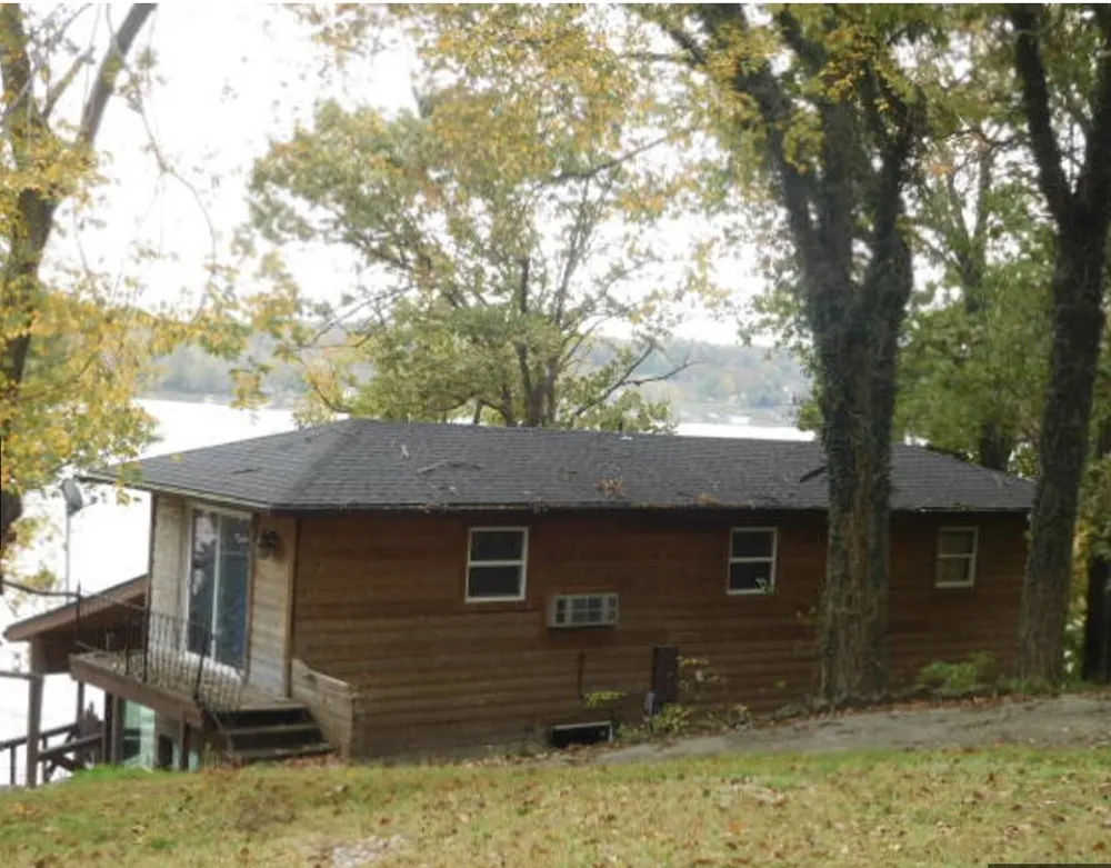 25500 S 675 ROAD Wyandotte, OK 74370