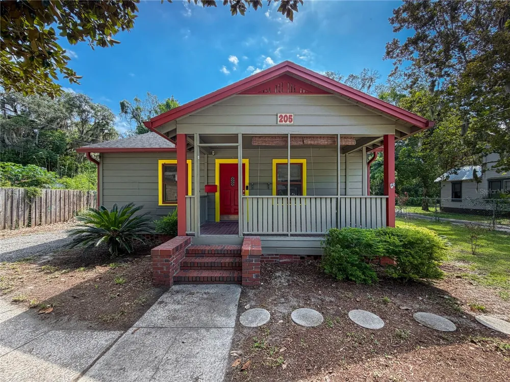 205 NE 9TH STREET Gainesville, FL 32601