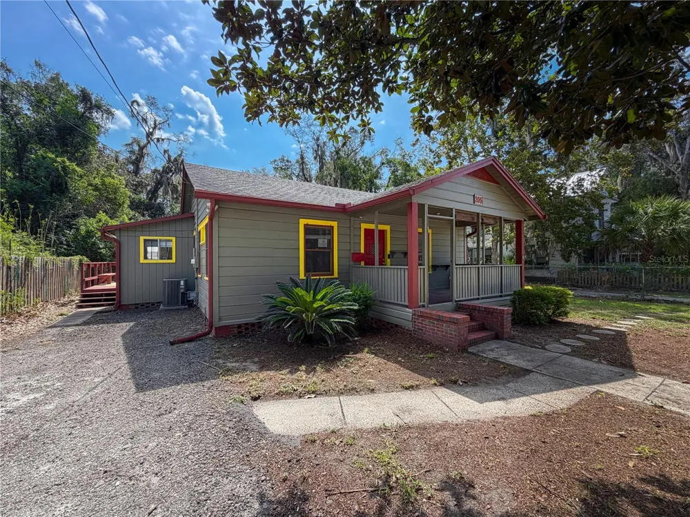 205 NE 9TH STREET Gainesville, FL 32601