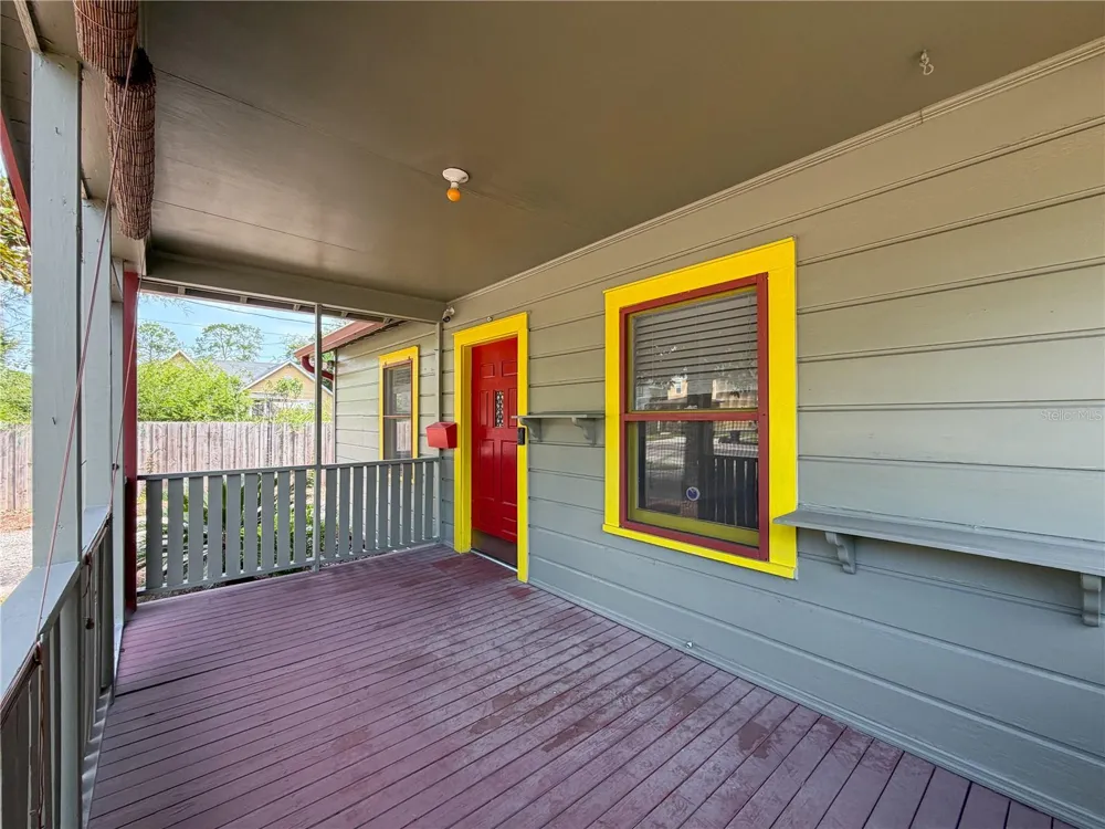 205 NE 9TH STREET Gainesville, FL 32601