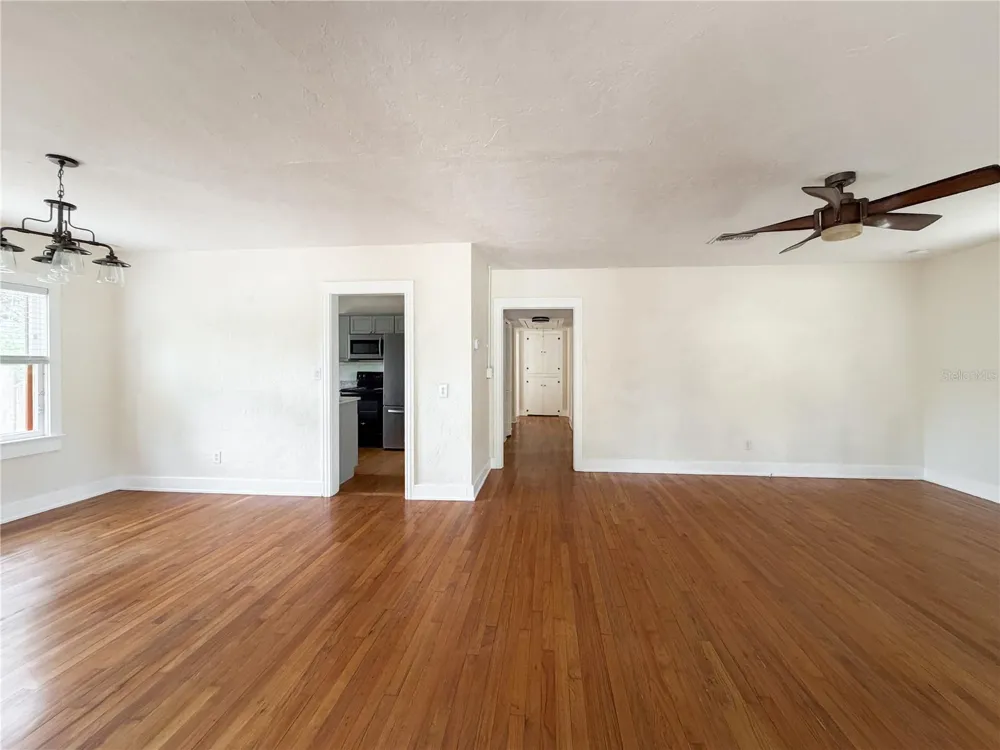 205 NE 9TH STREET Gainesville, FL 32601