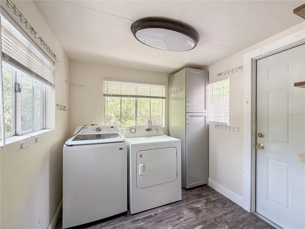 205 NE 9TH STREET Gainesville, FL 32601